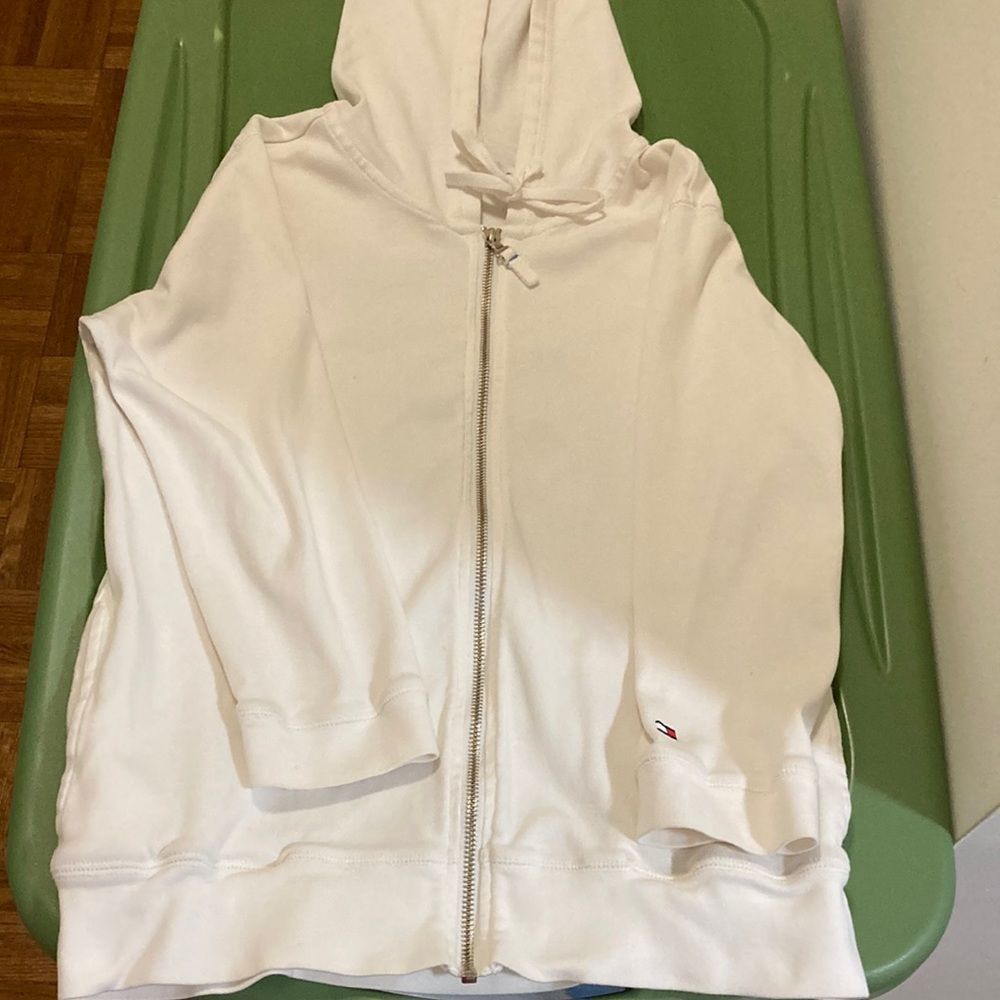 Tommy Hilfiger Jeans Womens Cotton Zip Up Hoodie in White. Size Medium.